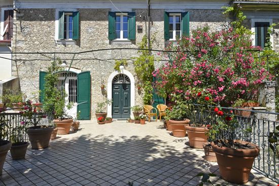 San Donato Val di Comino San Donato Val di Comino Shutterstock.com 